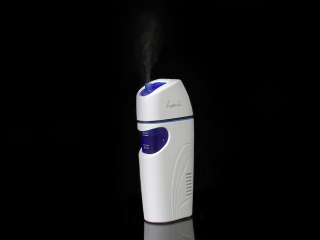Illustration for article titled USB Mini-Cool Aroma/Humidifier Brings Moist and Smelly Coolness